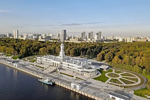 Левобережный — вид района
