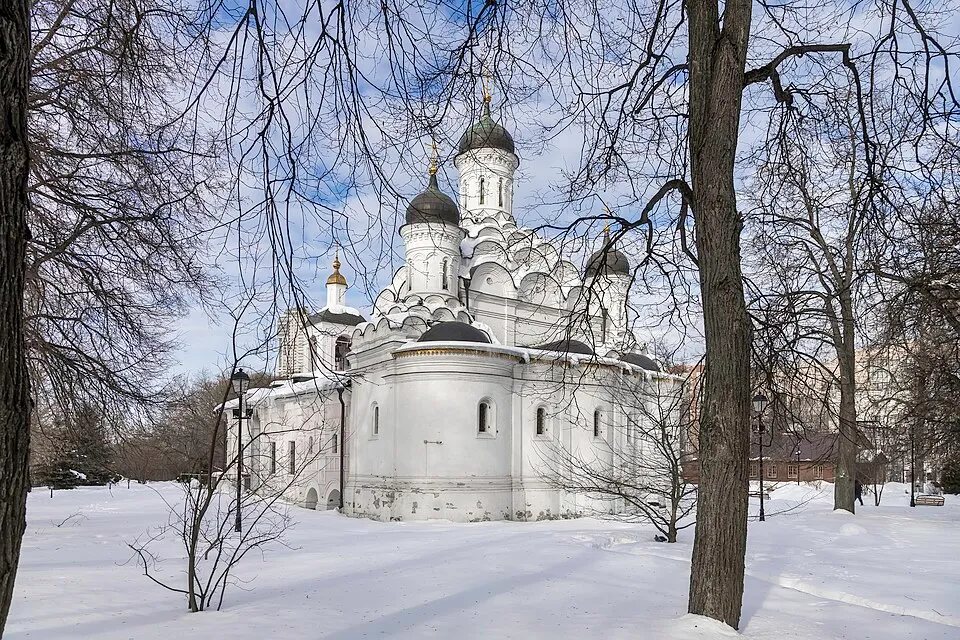 Храм Троицы Живоначальной в Хорошёве