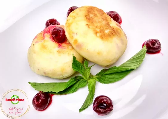 Сырники с вишней