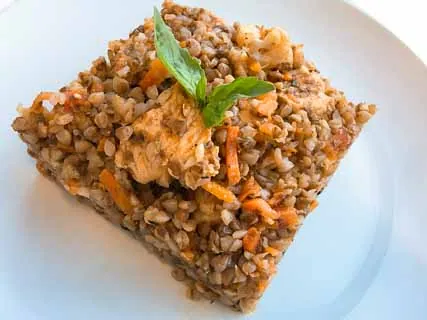 Гречка с индейкой и овощами