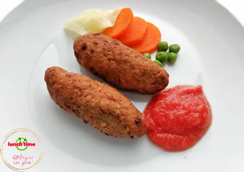 Мясные колбаски по-гречески