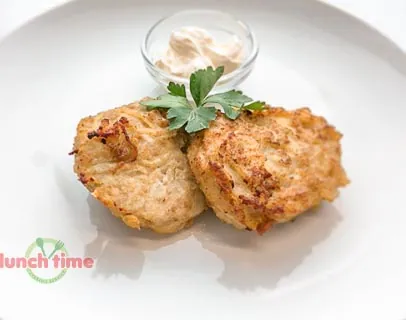 Куриные драники с картофелем и сметаной