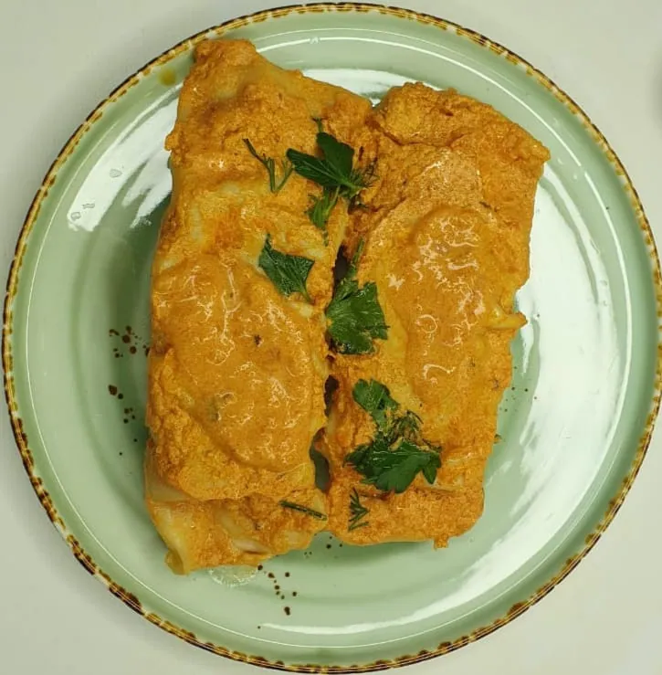 Штрумбы мясные "Кубанские", 2 шт.; рулеты из теста с мясом