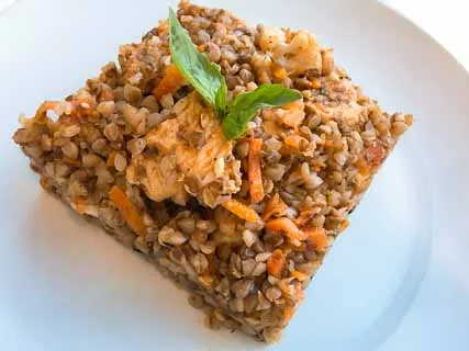 Гречка с индейкой и овощами