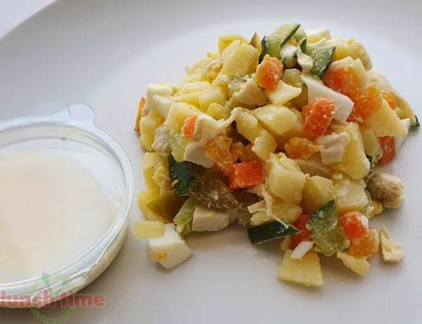 Салат картофельный с курицей