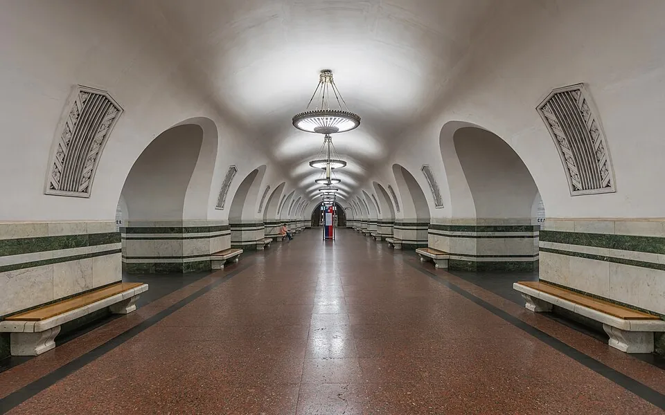 Станция «Алексеевская»