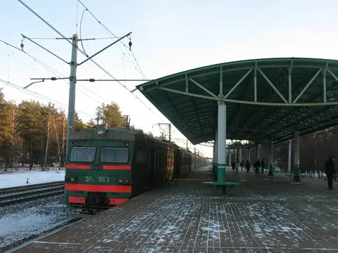 Станция «Есенинская»