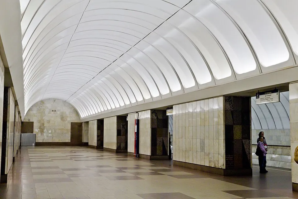 Станция «Крестьянская Застава»