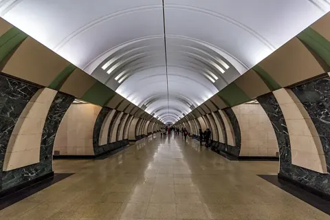 Станция «Марьина Роща»