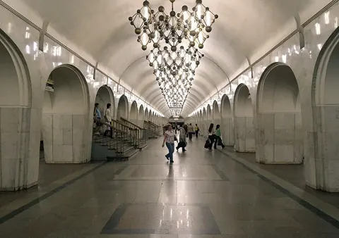Станция «Менделеевская»