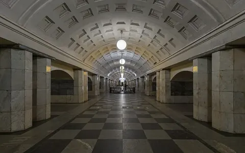 Станция «Охотный Ряд»