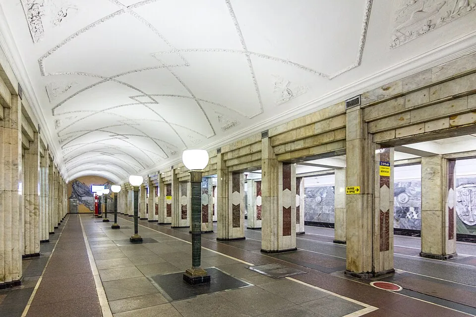 Станция «Семёновская»