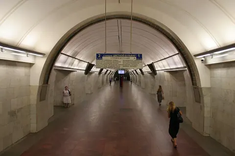 Станция «Цветной бульвар»