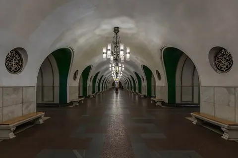 Станция «ВДНХ»