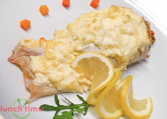 Кальмар, фаршированный рисом