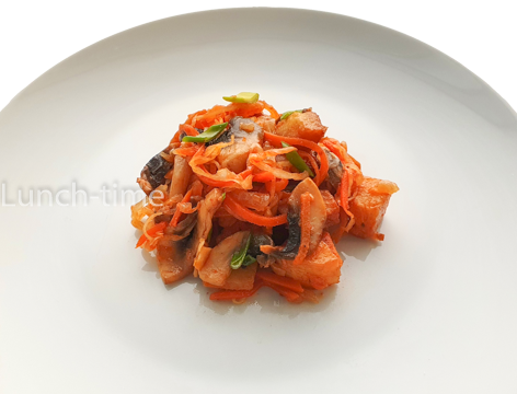 Картофель, тушённый с грибами и квашеной капустой Постн.  150 гр.