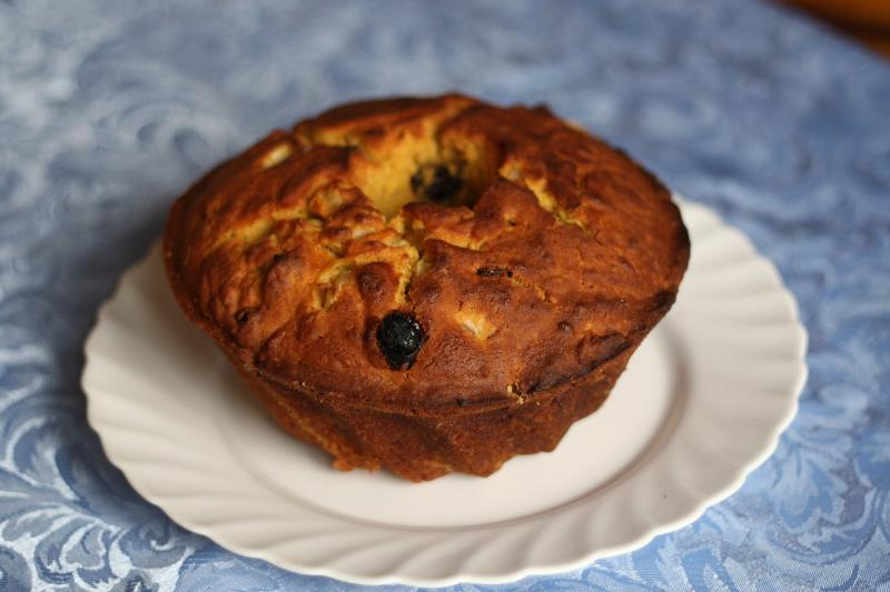 Кекс лимонный с изюмом